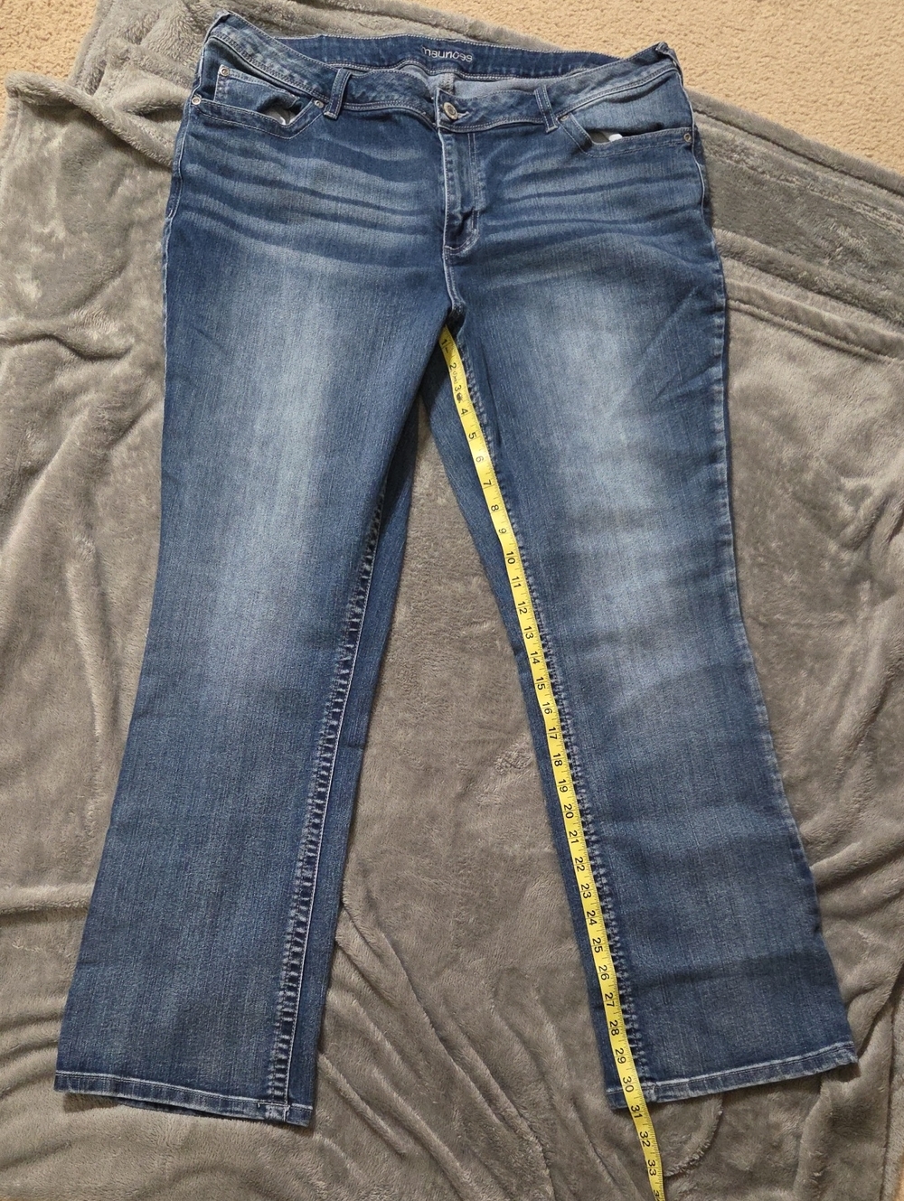 Maurices Medium Blue Bootcut Women's Jeans Size 20 With A 31 Inch Inseam